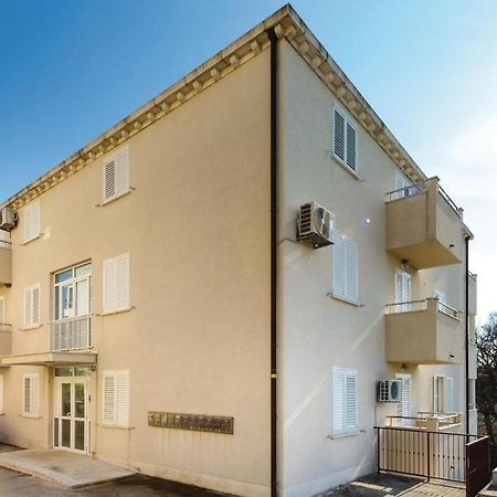 Nice Apartment In Cavtat With Wifi Bagian luar foto