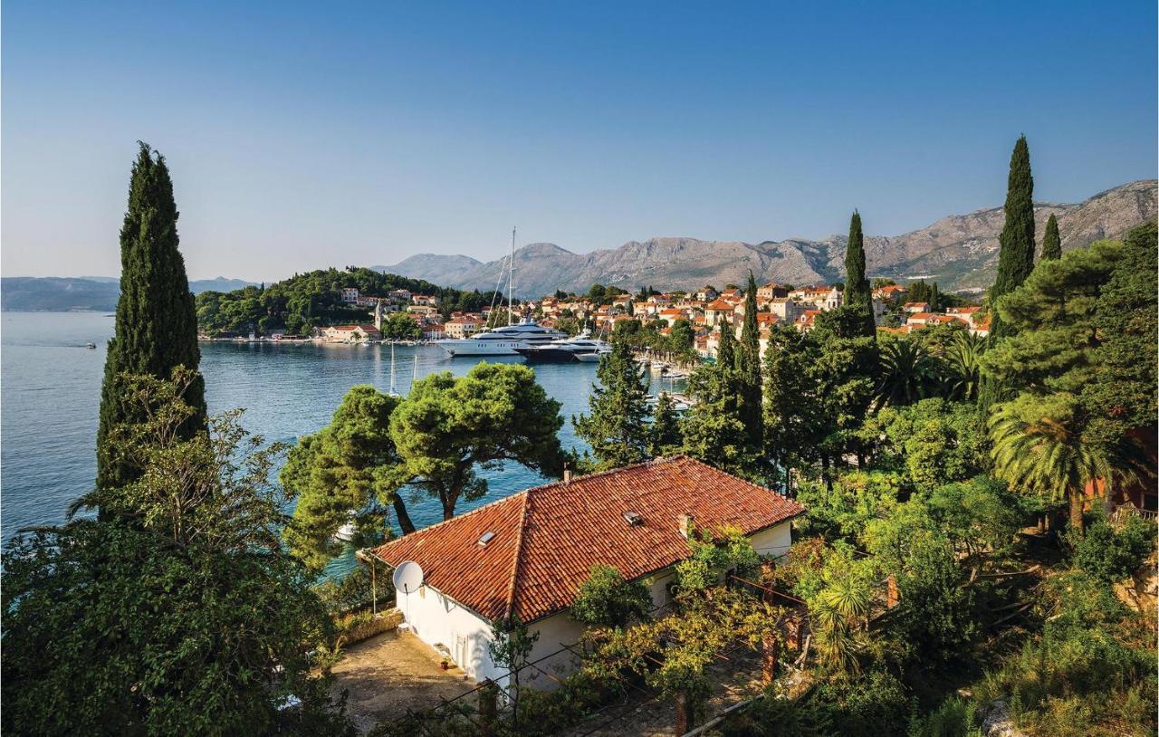 Nice Apartment In Cavtat With Wifi Bagian luar foto