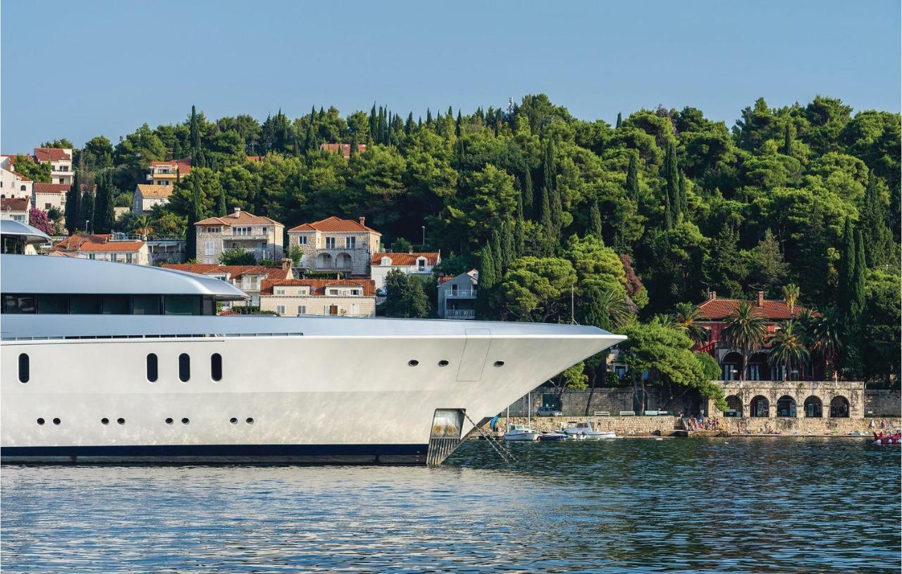 Nice Apartment In Cavtat With Wifi Bagian luar foto