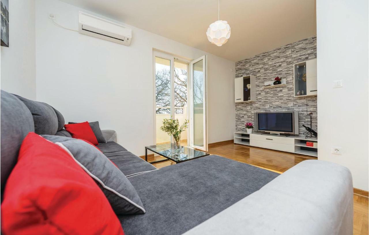 Nice Apartment In Cavtat With Wifi Bagian luar foto